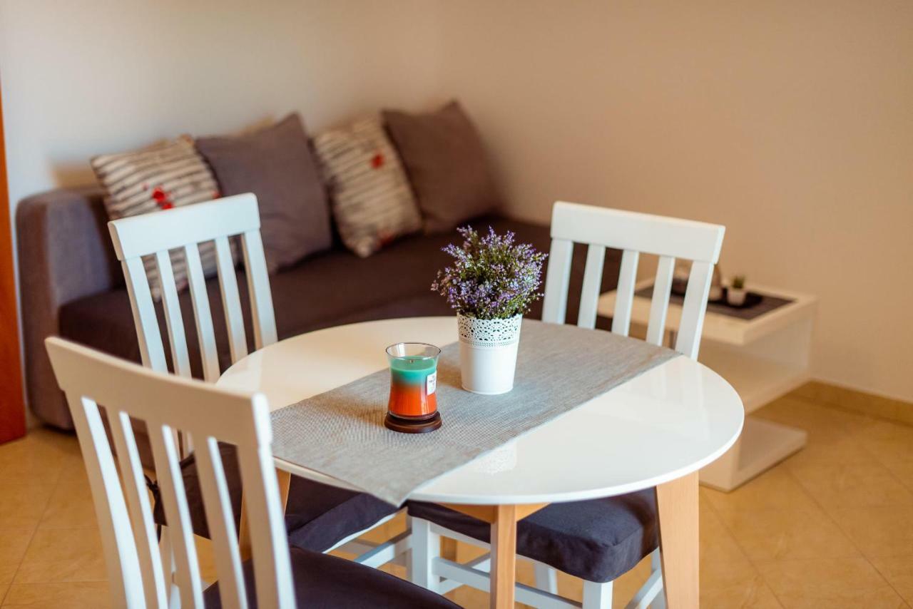 Apartmani Marina Klek Esterno foto